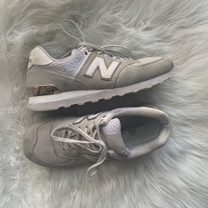 New Balance Grey and White Tennis Shoes- Size 9.5